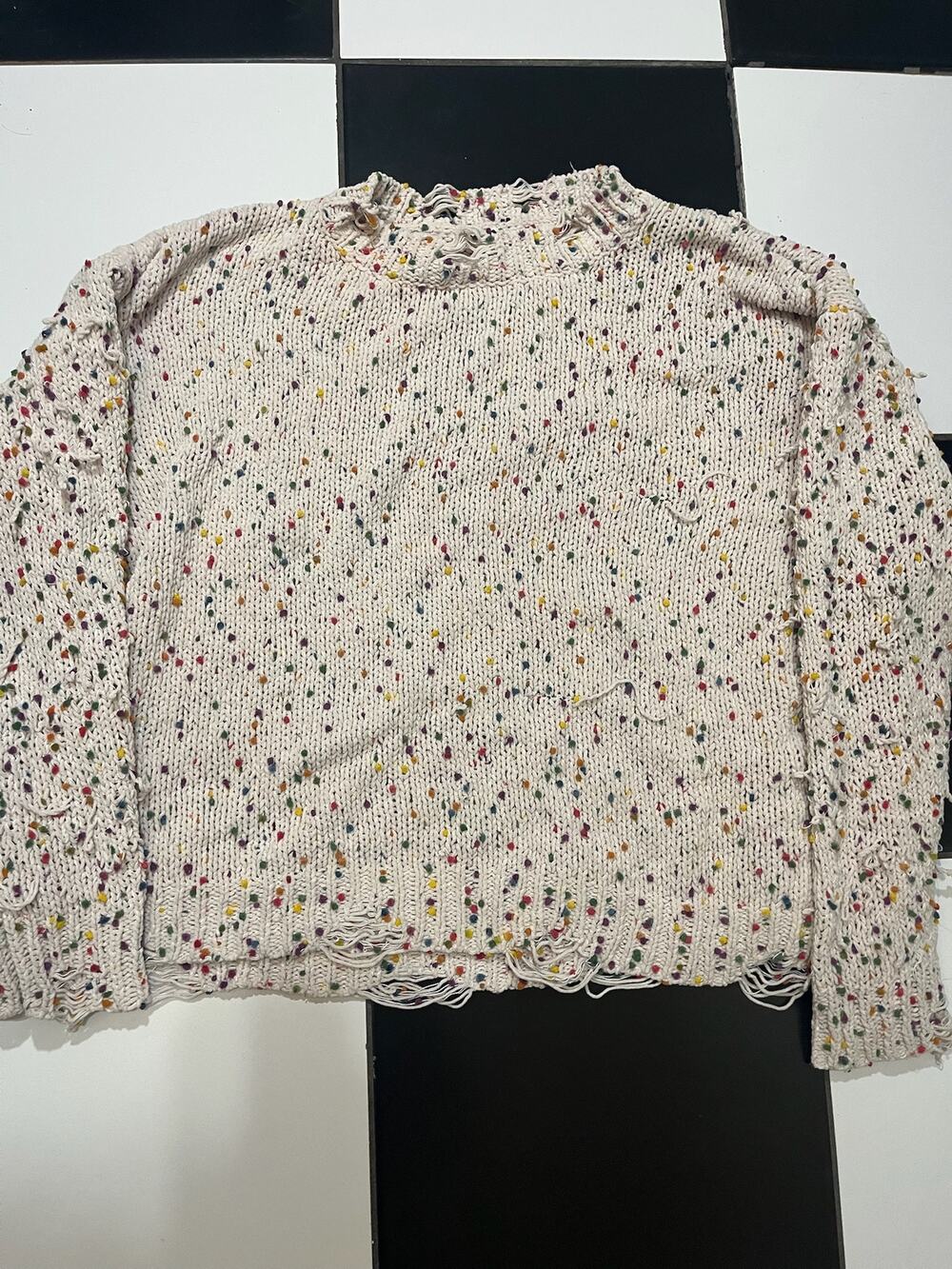 Women's size M Entro knit oversize confetti sweater